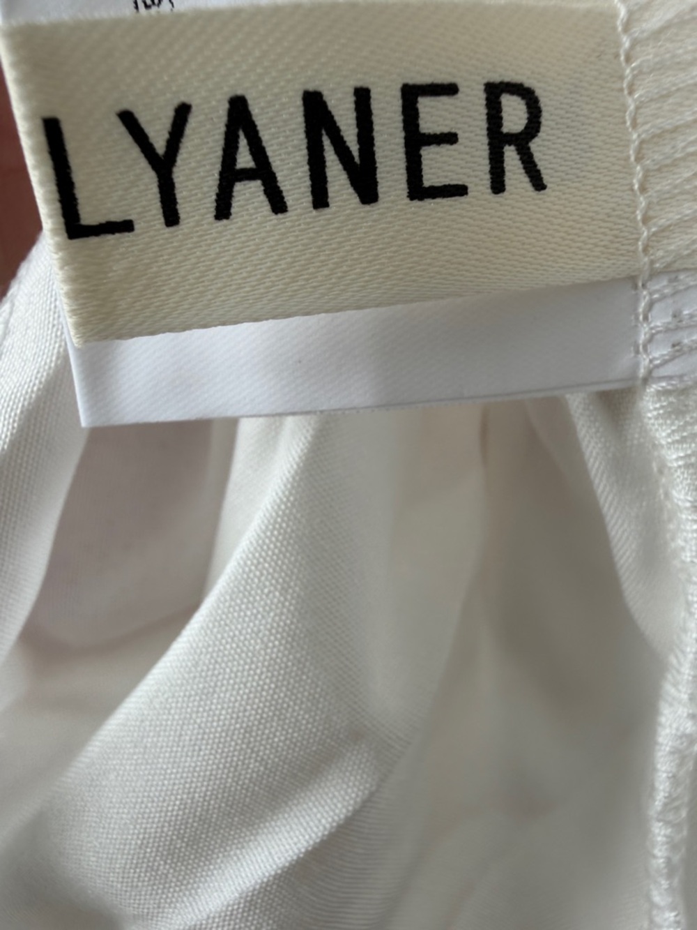 NWOT LYANER White Strapless Smocked Peplum Top- never worn women’s Size L - Picture 2 of 5